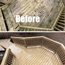 Very-Effective-Low-Pressure-Wood-Deck-Cleaning-in-Pensacola-Florida 0